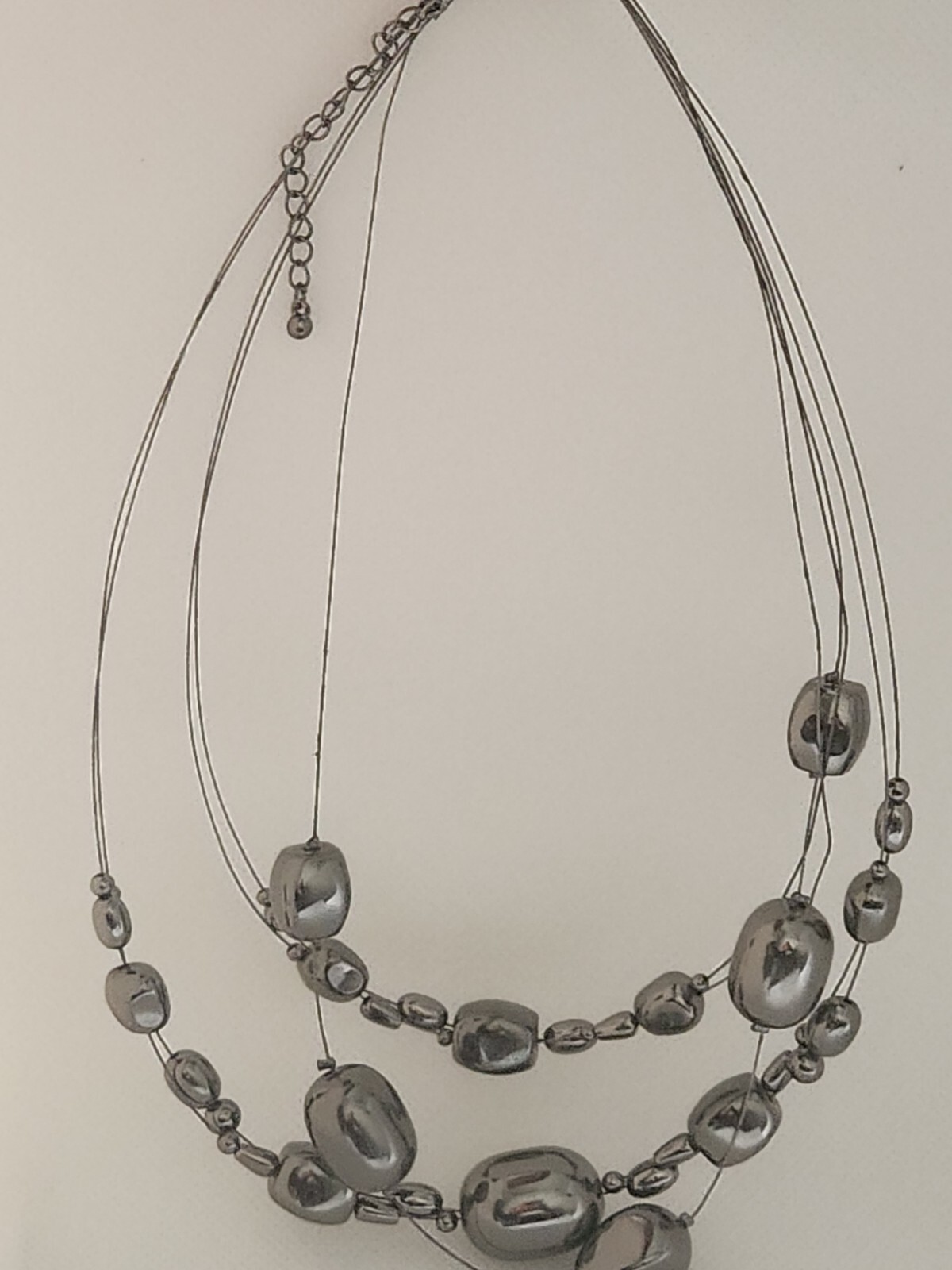 Avenue Silver-Tone Gray Faceted Teardrop Bead Station Wire Necklace 3Layers 18in