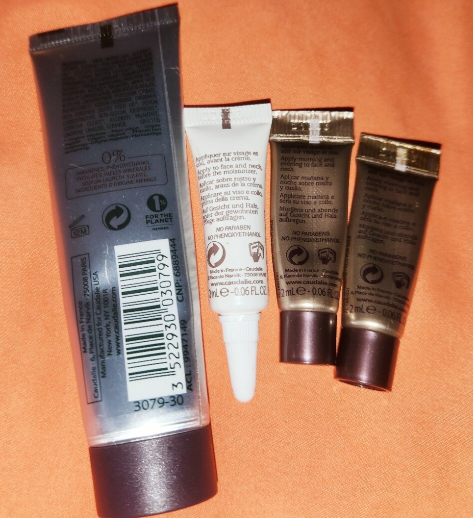 Caudalie Vinoperfect Radiance Serum,2 Premier Cru 2ml.ea,1 Hands And Nail 30ml.